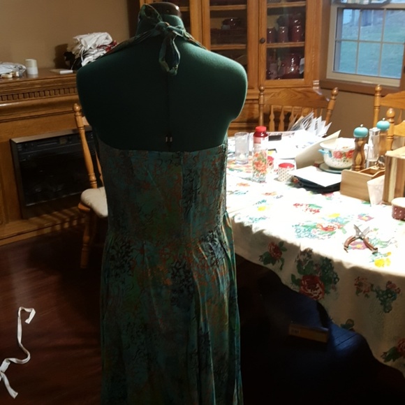 Halter size large dress🎆5 for 30🎆 - Picture 3 of 5